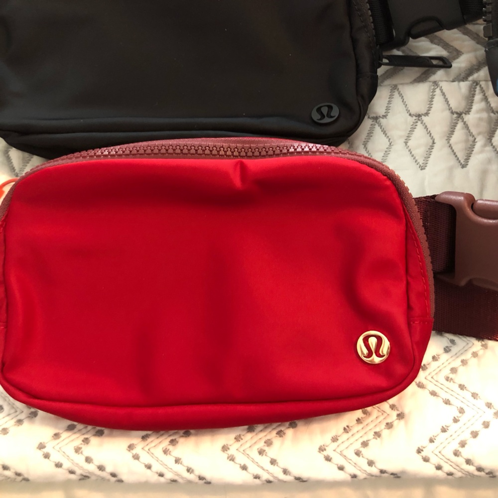 Listing for 2 Lululemon Belt Bags Black & Red